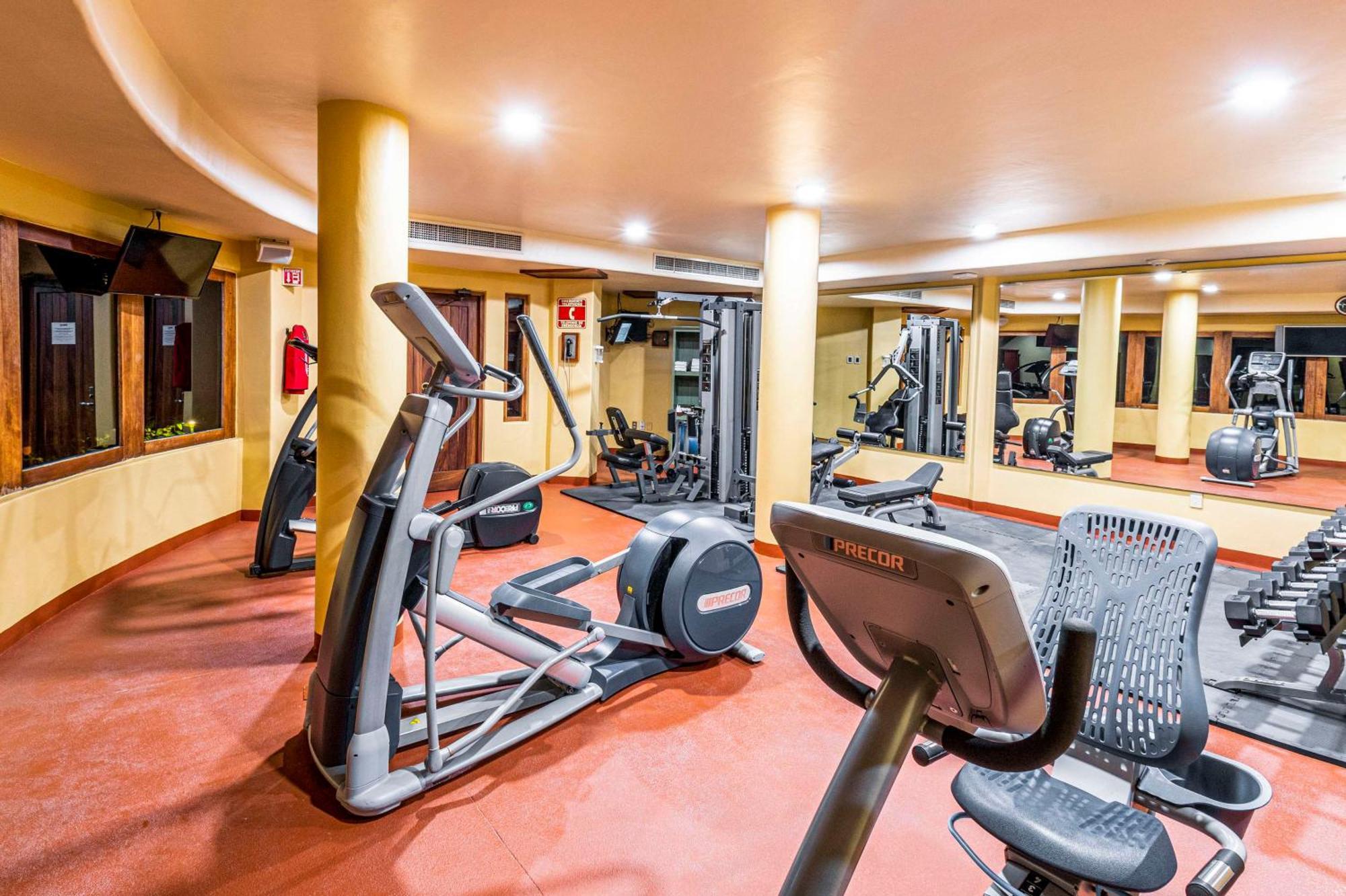 Готель Hilton Grand Vacations Club Сіуатанехо Екстер'єр фото